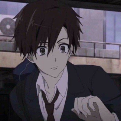 网友回老家拍下超有“镜头感”小狗